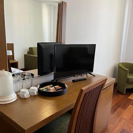 & Relax In Bellevue *