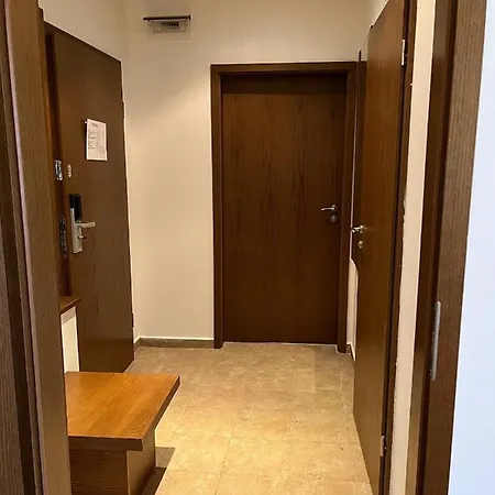 ホテル & Relax In Bellevue バンスコ