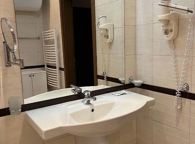 & Relax In Bellevue Hotel *